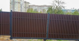 Купить распашные ворота из штакетника Бугуруслан, цена от 2737 руб.