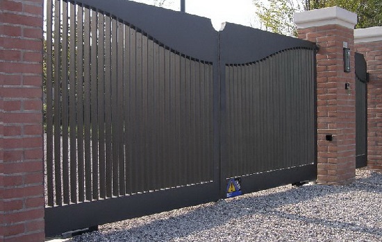 Купить новые ворота Абакан откатные в Бугуруслане по цене от 82608 руб